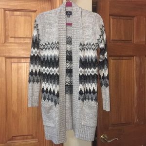 AMERICAN EAGLE CARDIGAN
